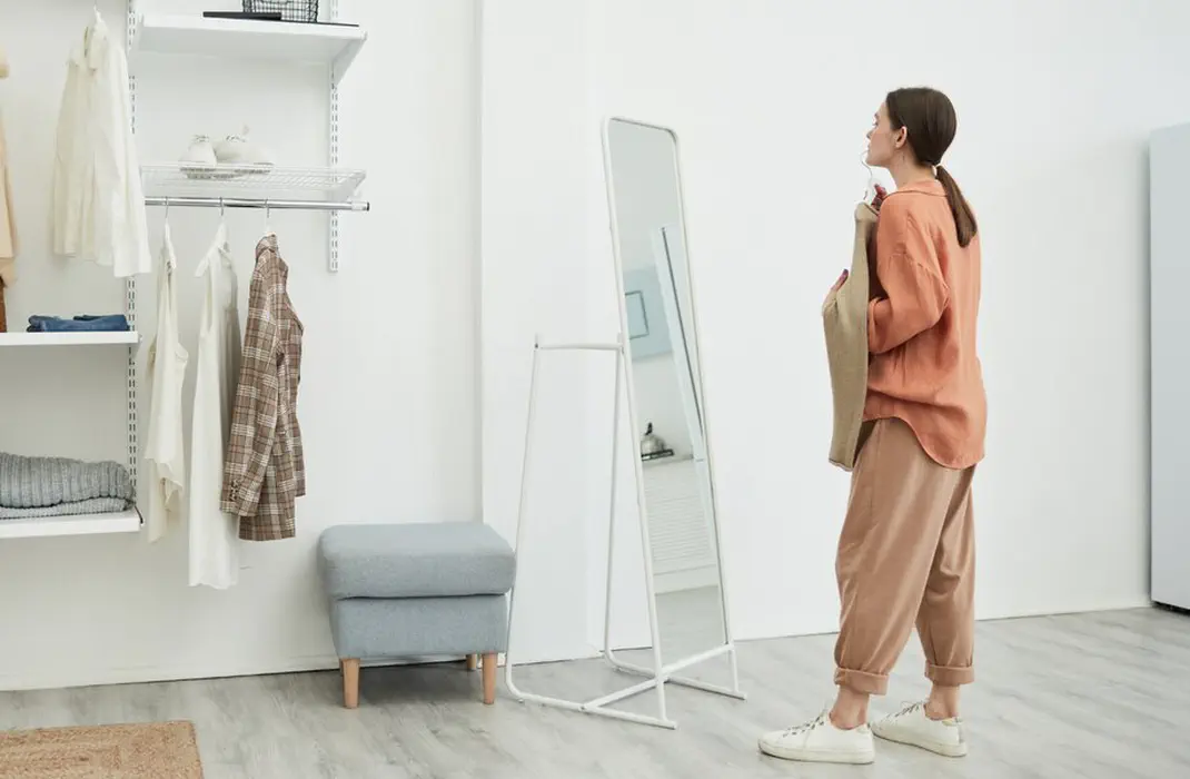 Como saber se uma peça te valoriza ou te apaga?