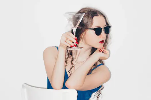 Por que vestimos roupas boas em ocasiões especiais?!